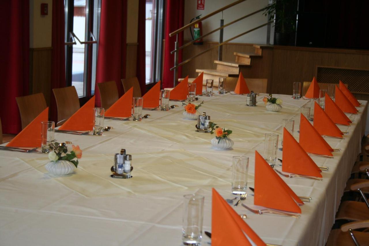 Hotel - Restaurant Martinihof Neudorfl Exterior photo